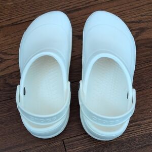 CROCS Classic White Mules